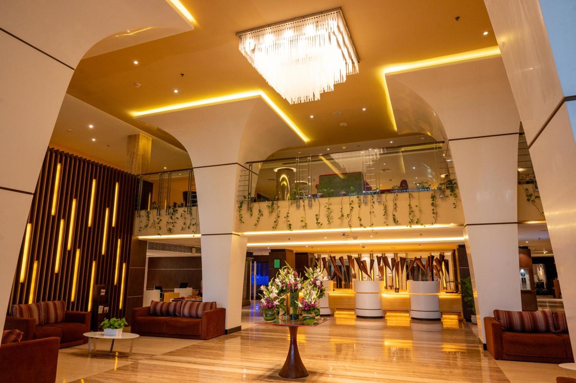 Grand Kakinada By Grt Hotels Екстер'єр фото