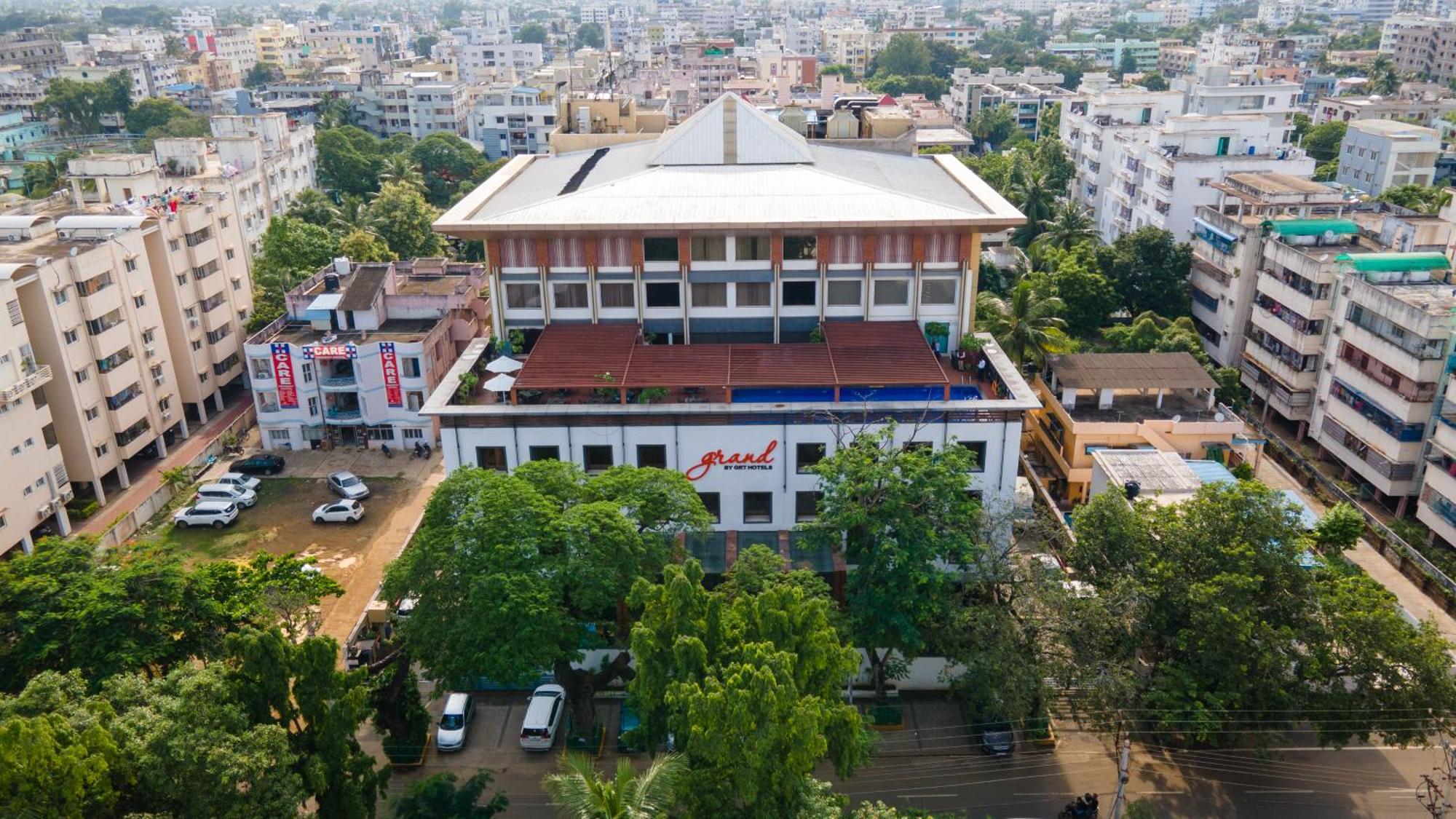 Grand Kakinada By Grt Hotels Екстер'єр фото