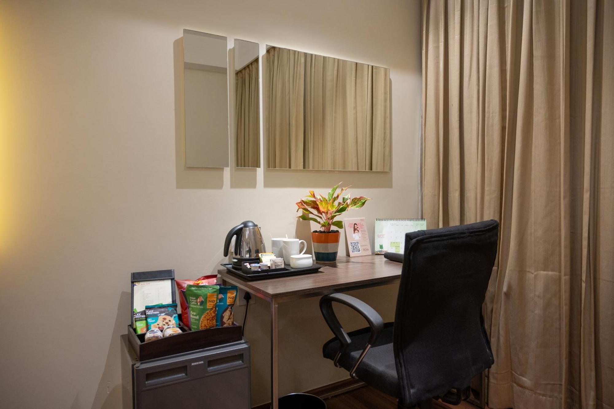 Grand Kakinada By Grt Hotels Екстер'єр фото