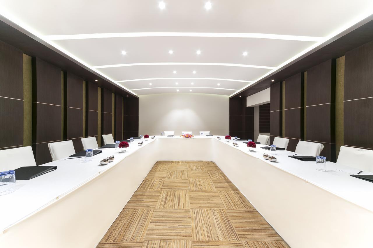 Grand Kakinada By Grt Hotels Екстер'єр фото