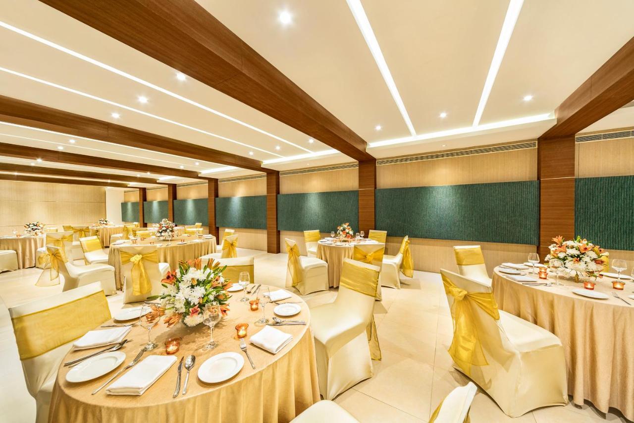Grand Kakinada By Grt Hotels Екстер'єр фото